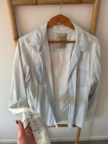 Chemise en jean bleue clair