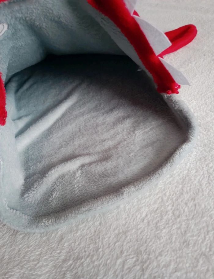 Sac de couchage requin - photo numéro 3