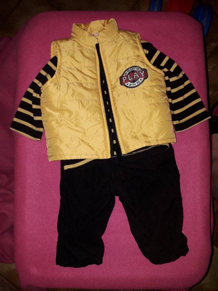 Ensemble 3 pièces noir et jaune taille 3 mois