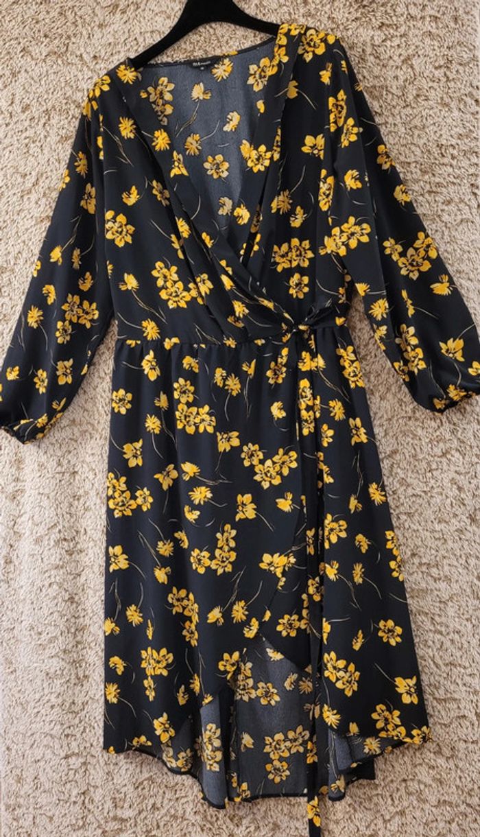 Très belle robe portefeuille