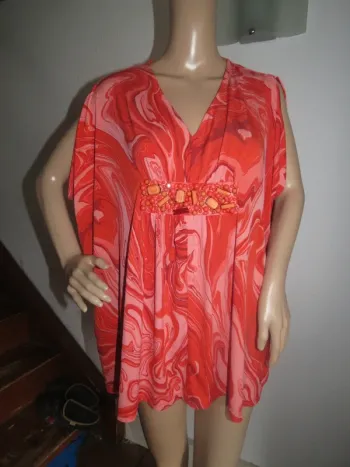 T-shirt taille S femme 