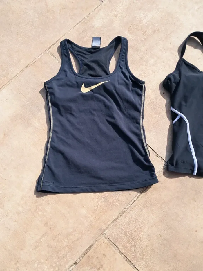 Lots de 2 débardeurs de sport Nike - photo numéro 2