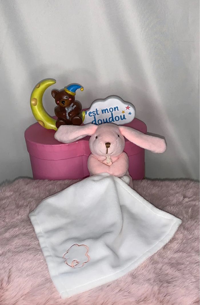 DDC221 doudou et compagnie 🐰 lapin