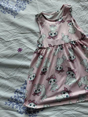 Très jolie petite robe d'été fille T 2