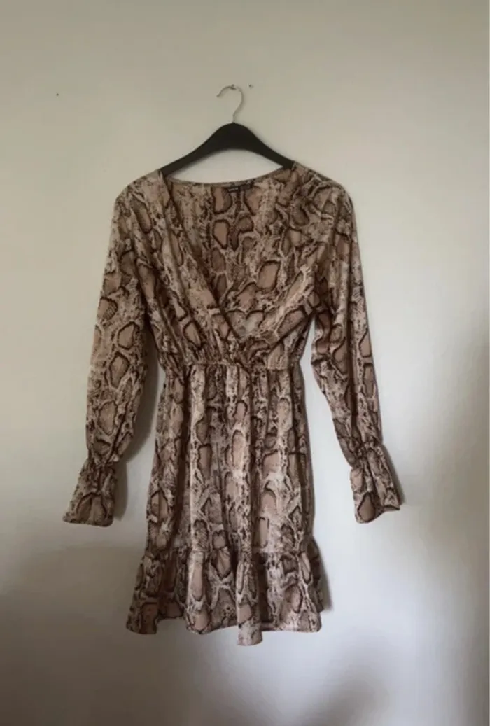 Robe motifs léopard / serpent