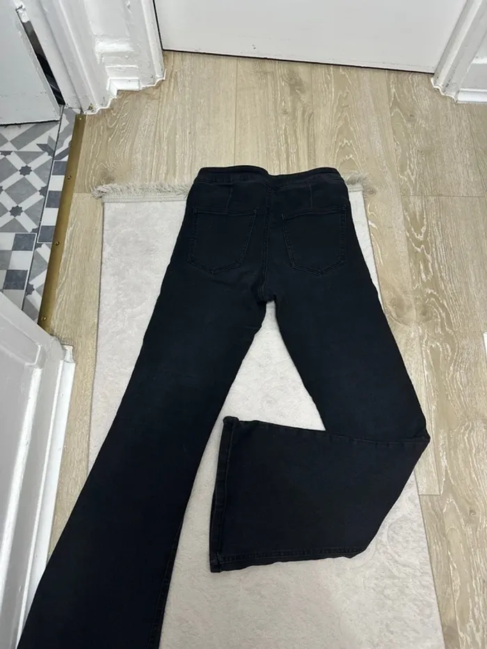 Jeans noir - photo numéro 4