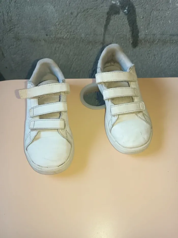 Stan Smith Adidas à scratch taille 30 - photo numéro 3
