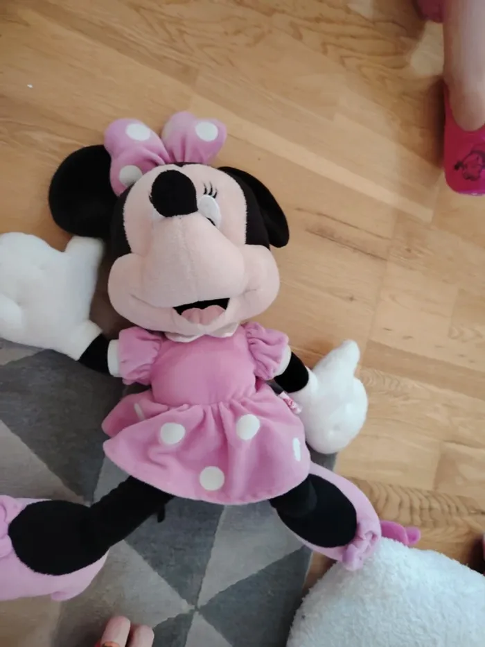 Peluche Minnie