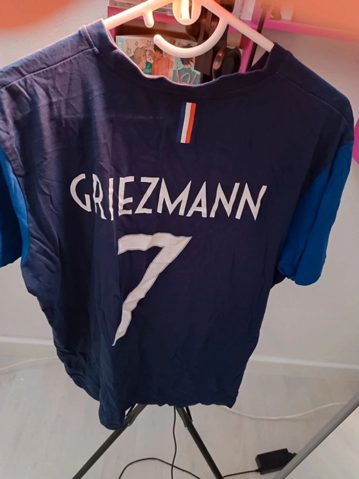 Tee-shirt Griezmann taille L - photo numéro 2