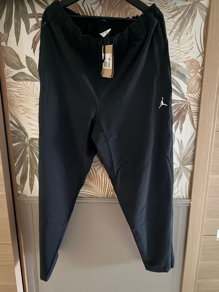 Pantalon jordan taille XXL - photo numéro 1