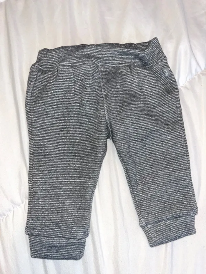 Lot pantalon bébé - photo numéro 4