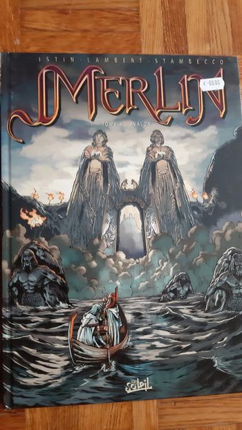 BD Merlin tome 4 avalon