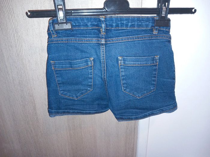 Short en jean 7ans - photo numéro 2