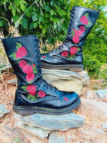 Dr. Martens 1914 Vonda roses brodées 🌹 42
