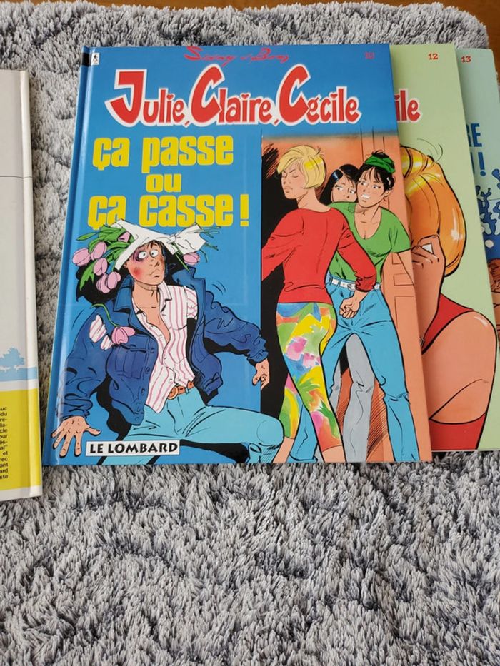 Lot de 9 BD Julie, Claire, Cécile..et les autres  ( 1 à 10 , sauf 8) - photo numéro 11
