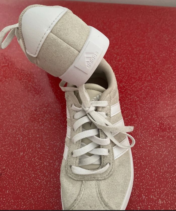 Baskets adidas fille - photo numéro 2