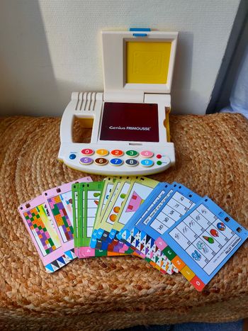 Jeu vintage VTech Genius frimousse