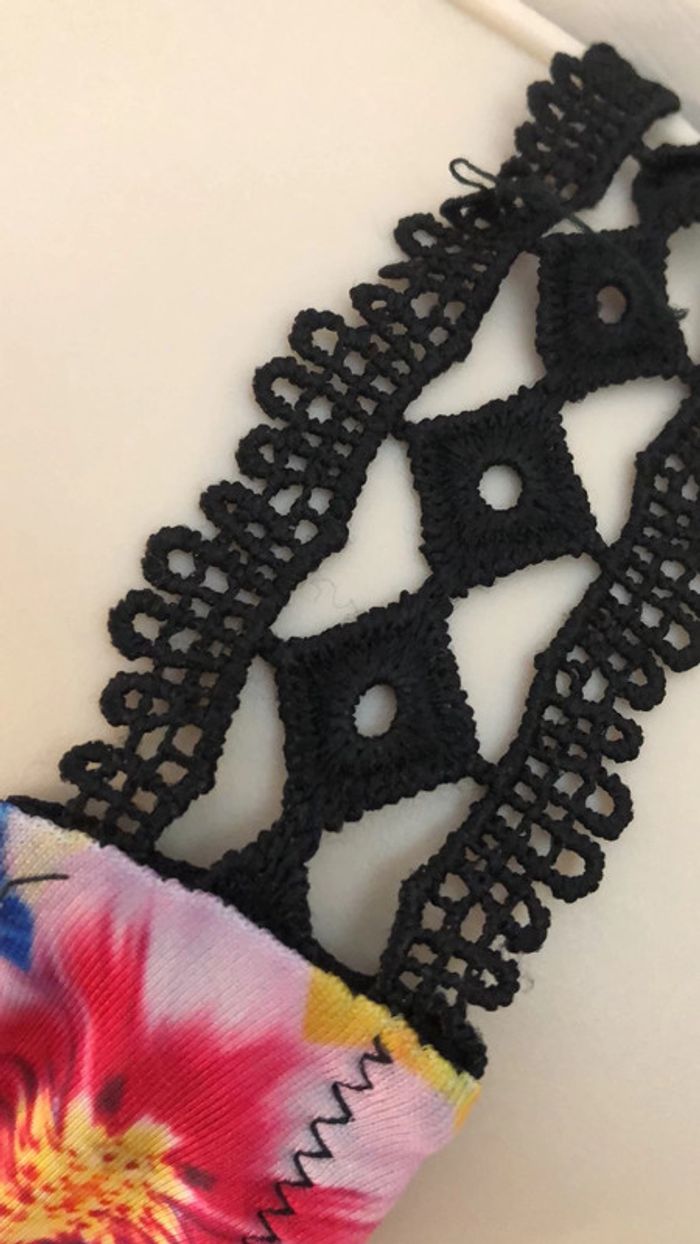 Maillot de bain taille 36 noir et multicolore broderie 2 pièces - photo numéro 18