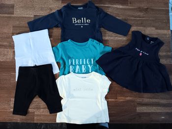 Lot de vêtements 1 mois