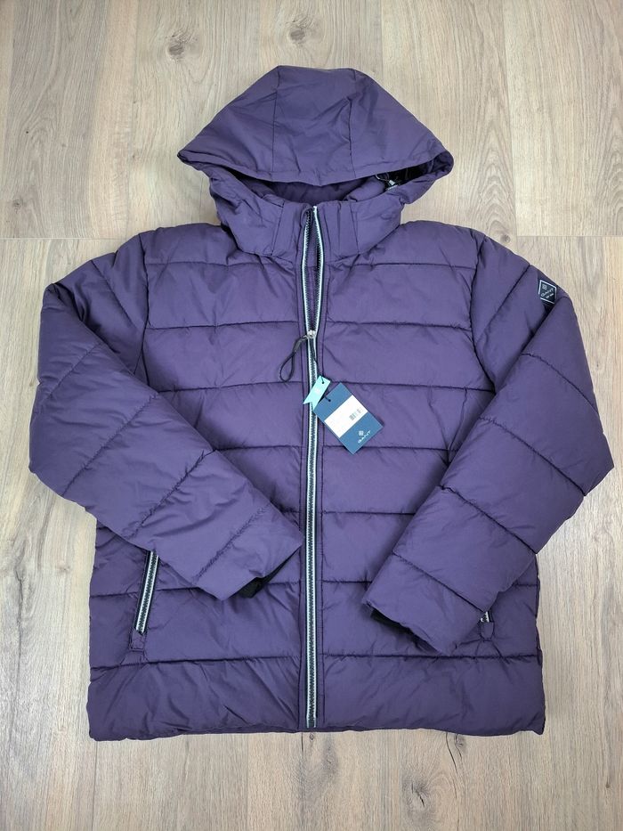 Doudoune – Veste – Manteau – Gant – Homme – Light Down Jacket – Violet  – Taille M– Neuf