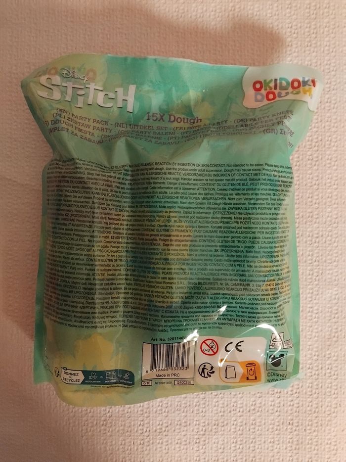 15 pots de pâte à modelé stitch - photo numéro 2