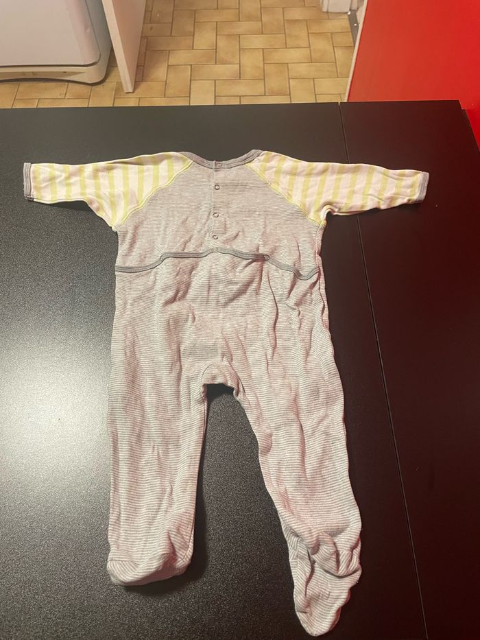 Pyjama léger 12 mois - photo numéro 2