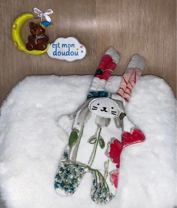 CAT09 doudou lapin 🐰 catimini