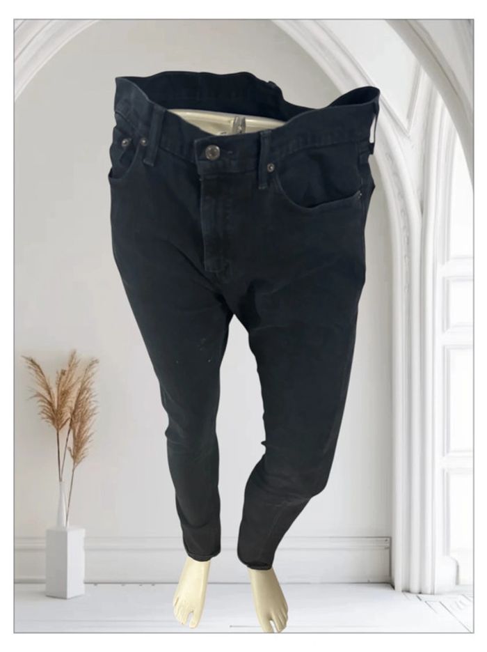 Jean Levi’s Slim Noir – Taille 34/32