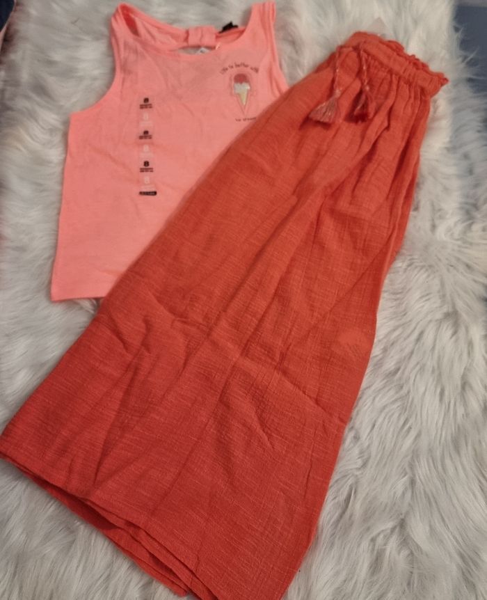 NEUFS (NON PORTÉS)🏷🏷🤩🤩 SUPERBE ensemble débardeur et jupe longue 8 ans fille ⚘️⚘️⚘️ - photo numéro 3