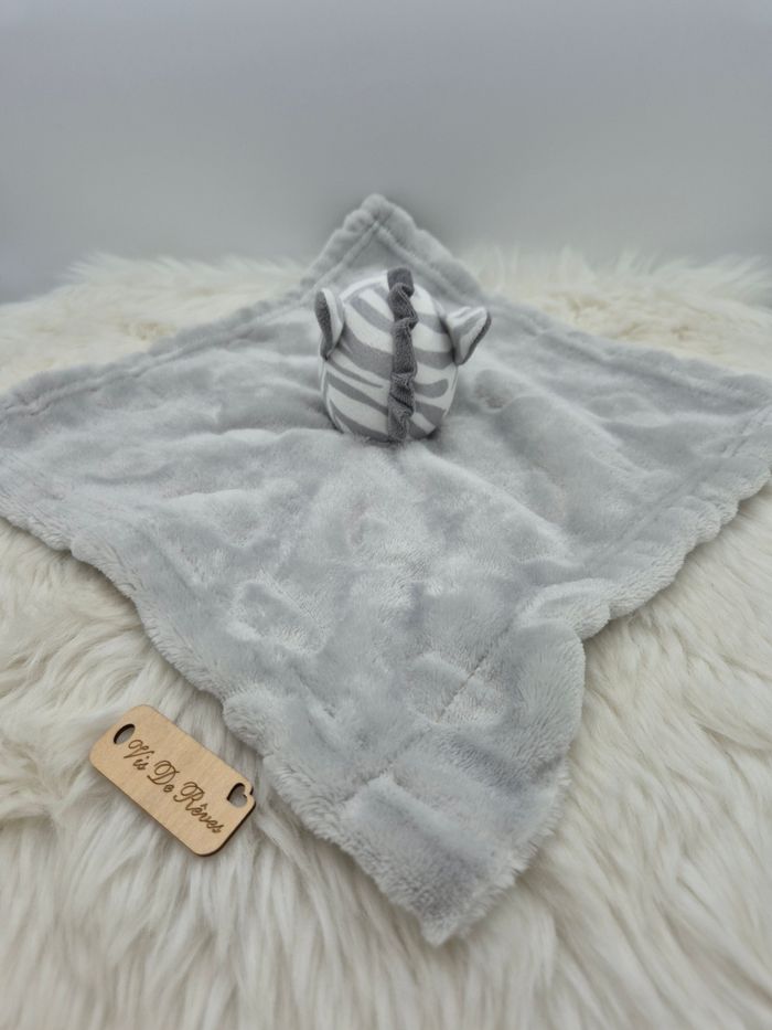Doudou plat carre Zèbre Gris Nuage Primark - photo numéro 9