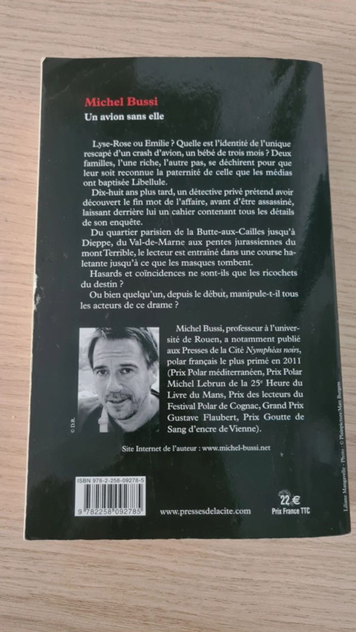 Michel Bussi - Un avion sans elle - photo numéro 2