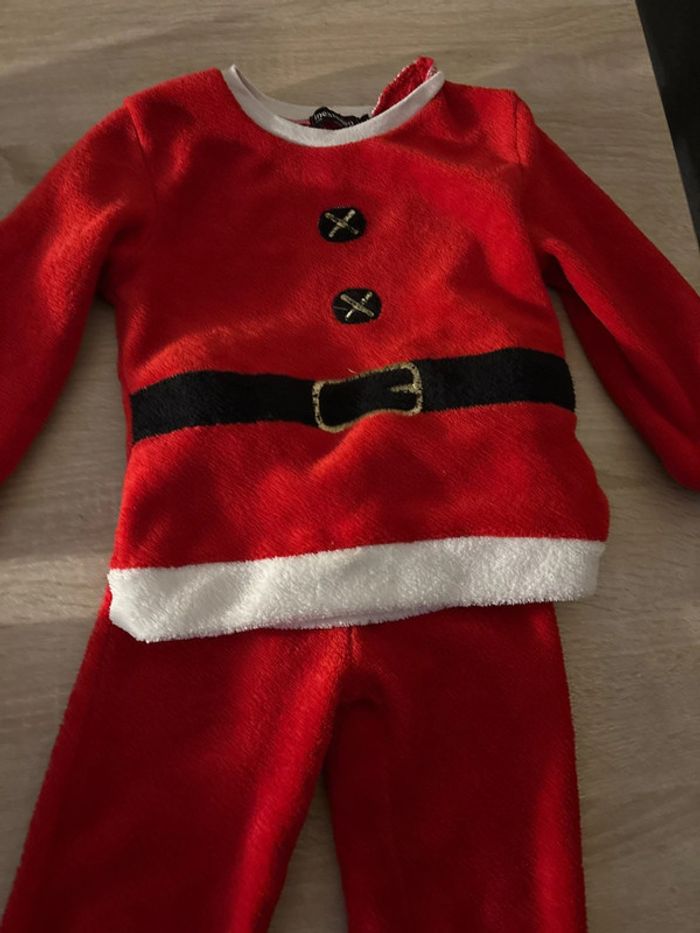 Pyjama pere noel 3 ans - photo numéro 2