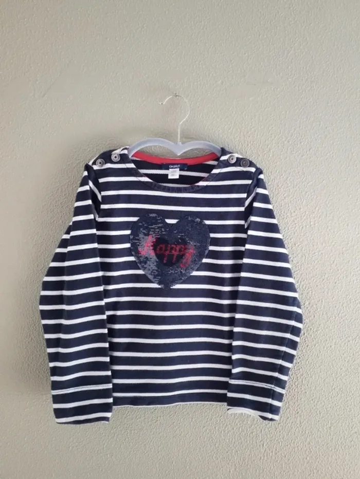 Sweat okaidi 8 ans