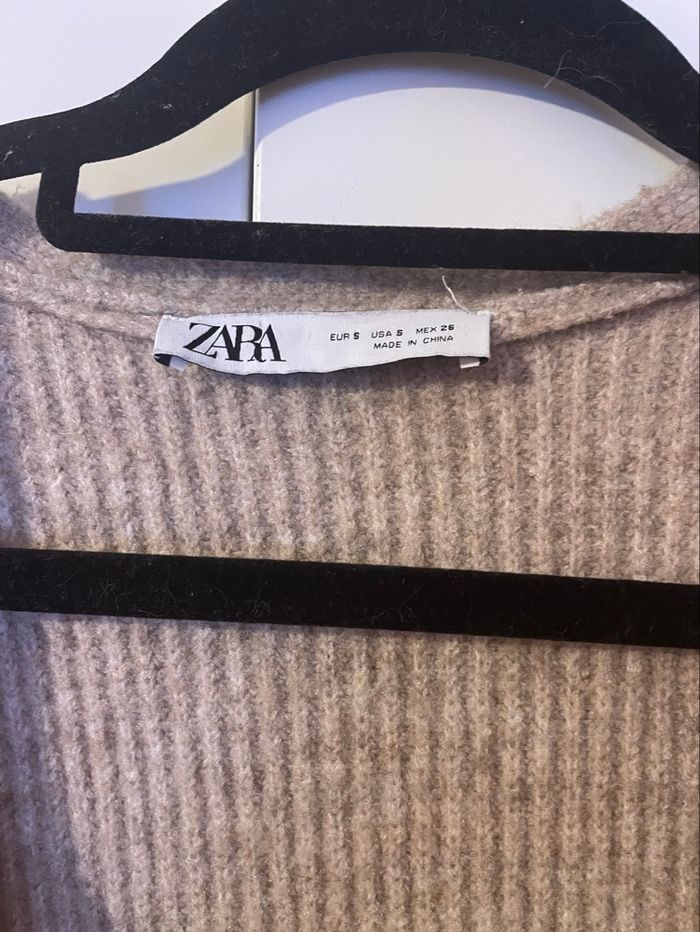 Gilet en laine brodé de perle - photo numéro 5