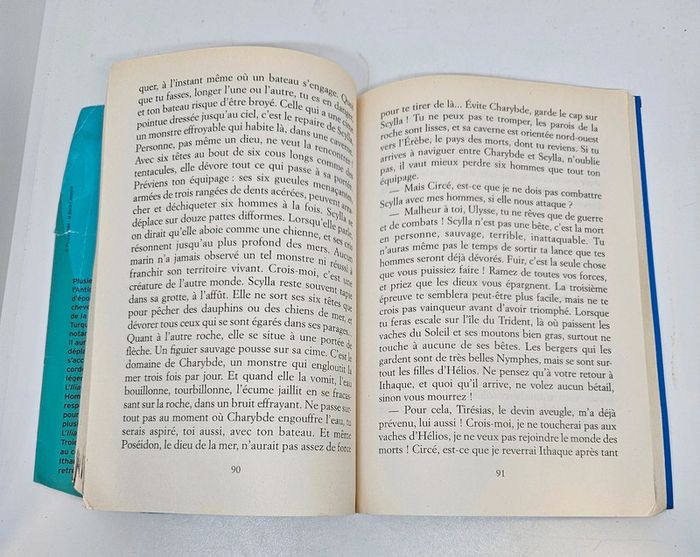 "Ulysse et l'Odyssée", de Homère.
Le livre de poche.
192 pages.
ISBN : 2.01.322272.6 - photo numéro 5