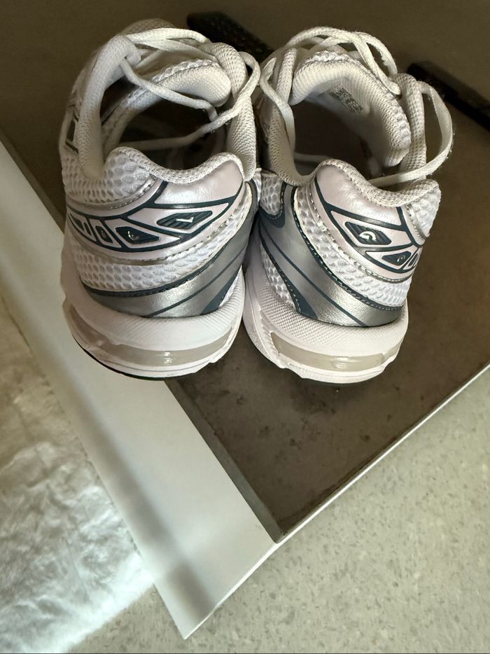 Asics taille 39 - photo numéro 3