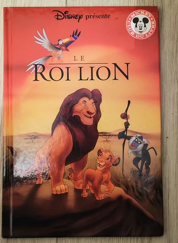 Livre "Le Roi Lion"