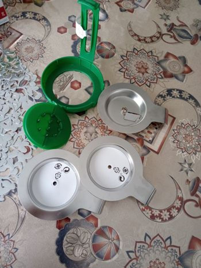 Lot de 4 trancheuses à légumes IKEA TABBERAS, acier inoxydable/vert, NEUVES