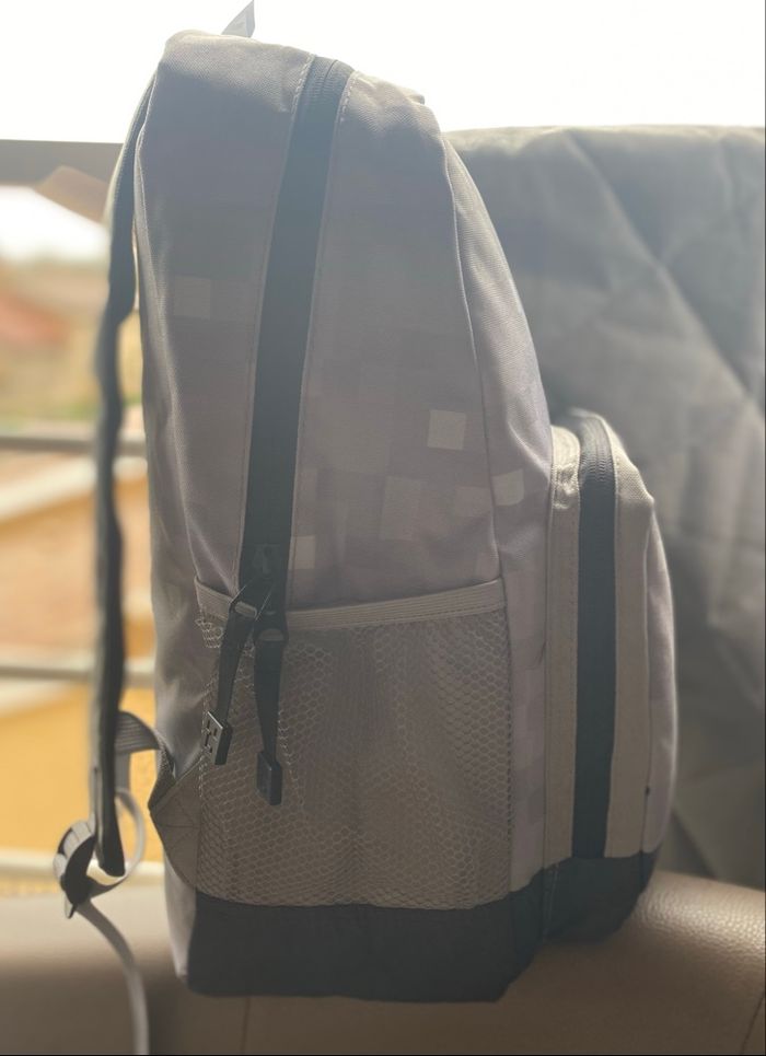 Sac à dos neuf minecraft popgear gris neuf avec étiquette (épée & pioche) - photo numéro 4