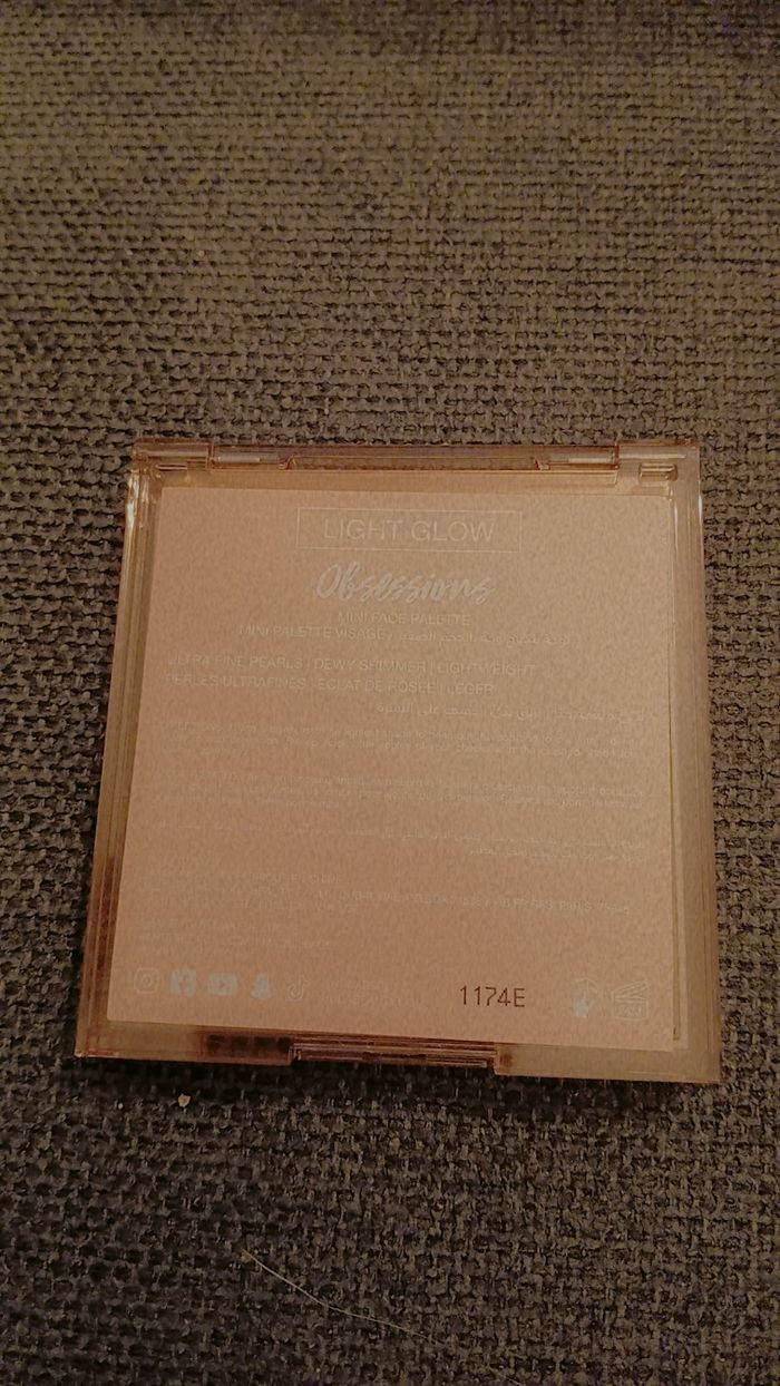 Palette huda beauty - photo numéro 3