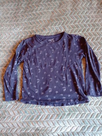 T-shirt motif papillons 6 ans