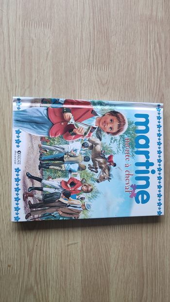 Livre Martine monte à cheval édition Atlas Jeunesse #SPDF