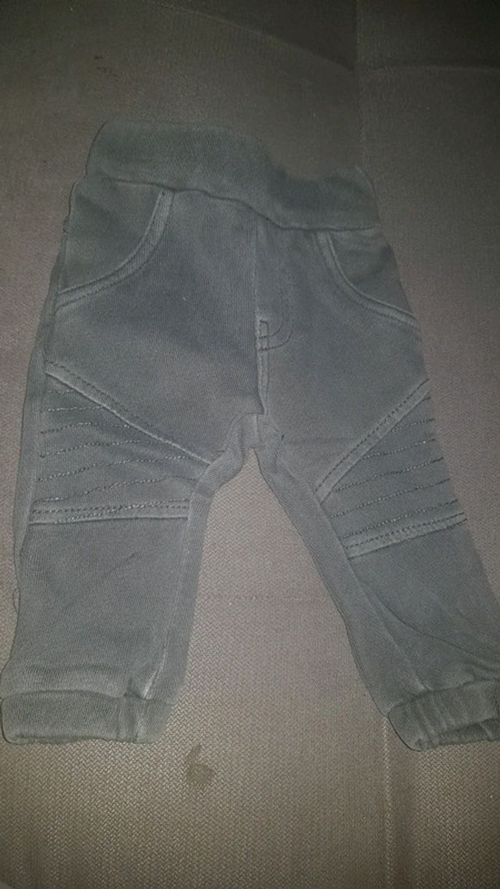 pantalon 1 mois