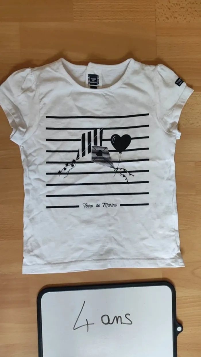T-shirt taille 4 ans