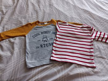 Sweats légers taille 12 mois