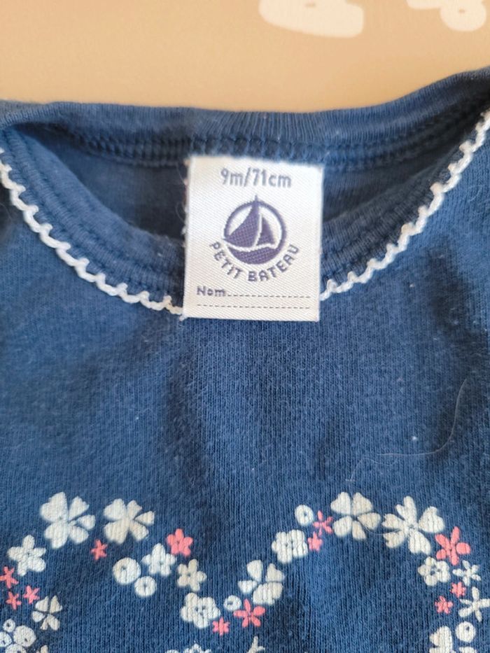 Lot de 2 bodies ML 9 mois - Iconiques Petit Bateau - photo numéro 3