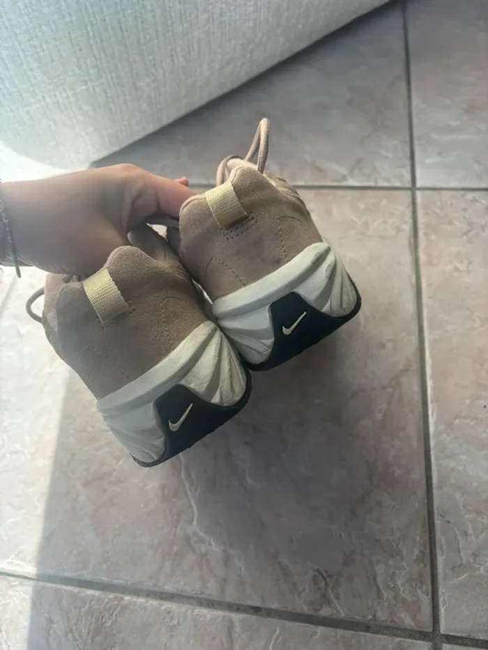 nike beige vintage taille 43 - photo numéro 4