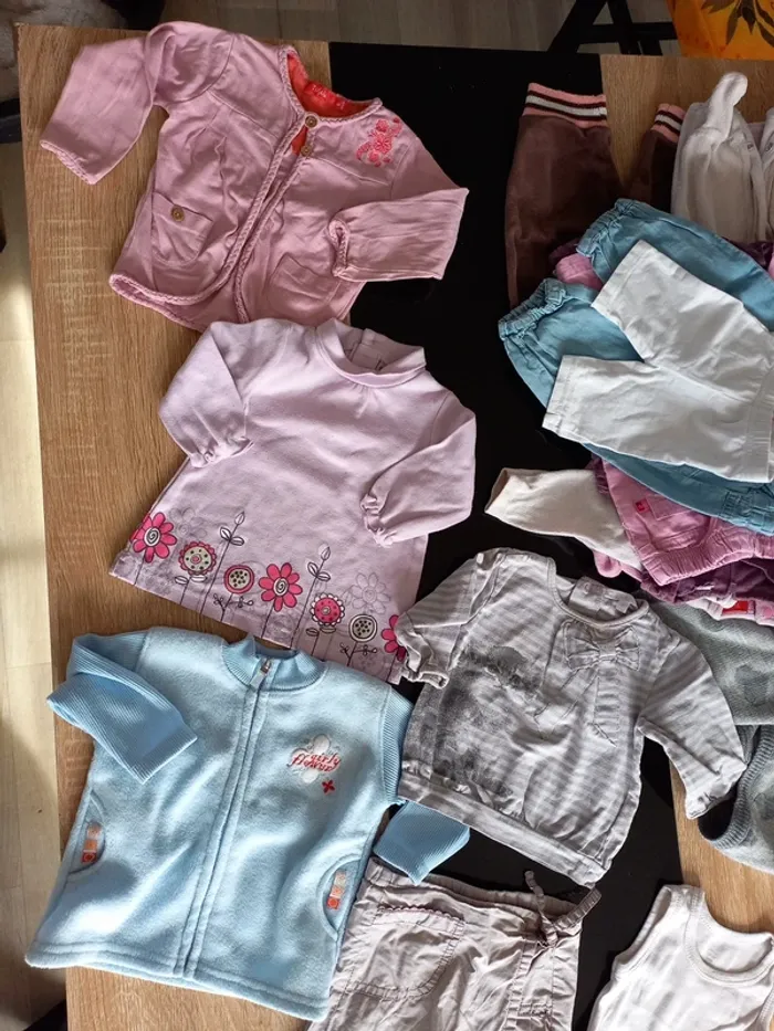 Lot vêtements bébé fille 6 mois - photo numéro 5