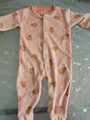 Pyjama bébé orangé