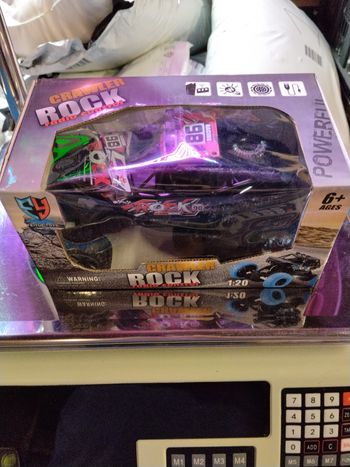 Voiture radiocommandée